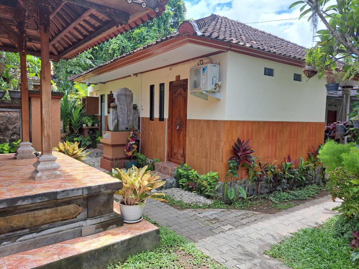 Ascarya Guest House Sanur Екстериор снимка